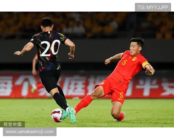 中国男足再迎关键战球队积极备战力争打出精神面貌 中国男足再迎关键战球队积极备战力争打出精神面貌