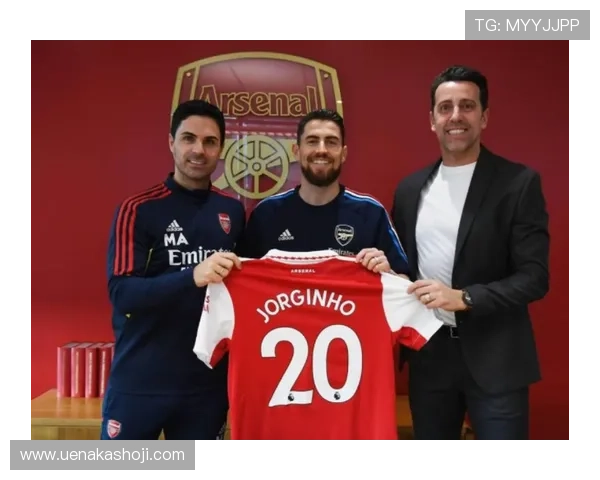 欧洲足坛再掀转会风暴多家豪门争夺新星引发连锁反应 欧洲足坛再掀转会风暴多家豪门争夺新星引发连锁反应