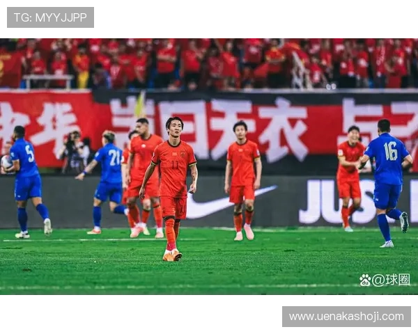 国足世预赛关键战迎强敌主帅调整阵容力争主场突破出线形势引关注