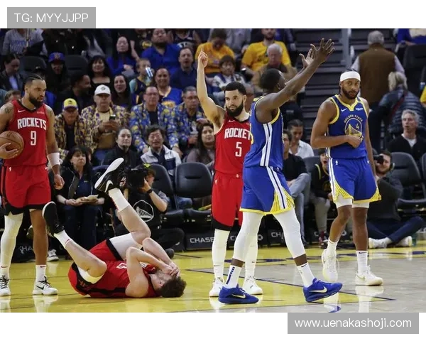 湖人逆转勇士上演末节大爆发全队齐心豪取关键季后赛胜利精彩时刻